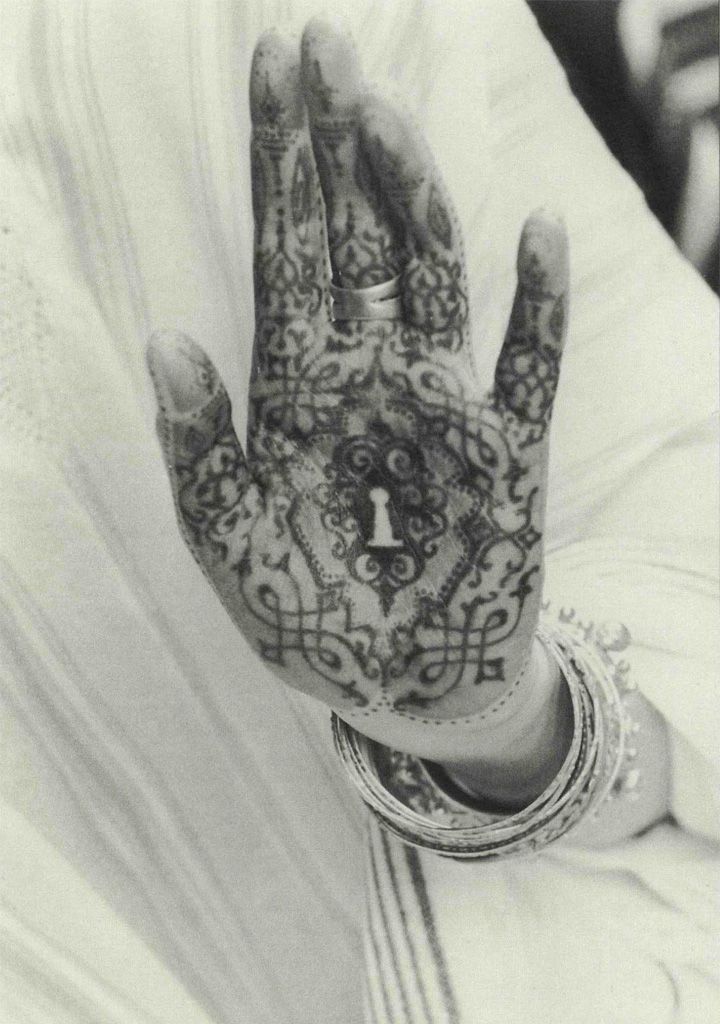 Henna: Red-tinted Tradition