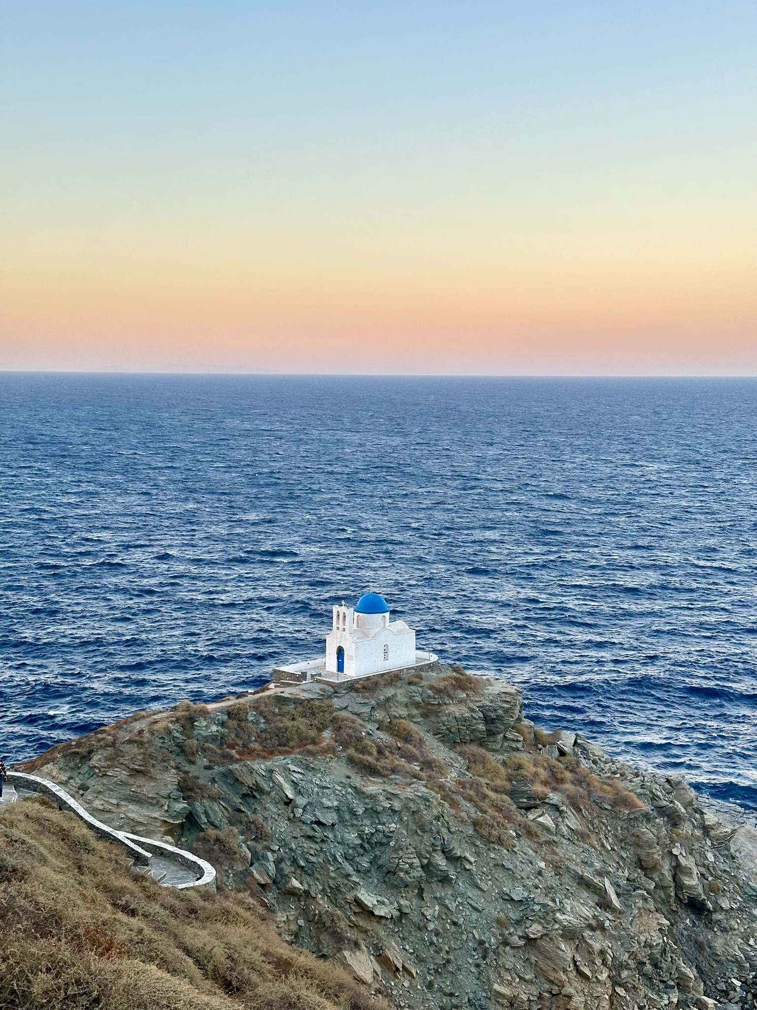 The Sifnos Thirteen